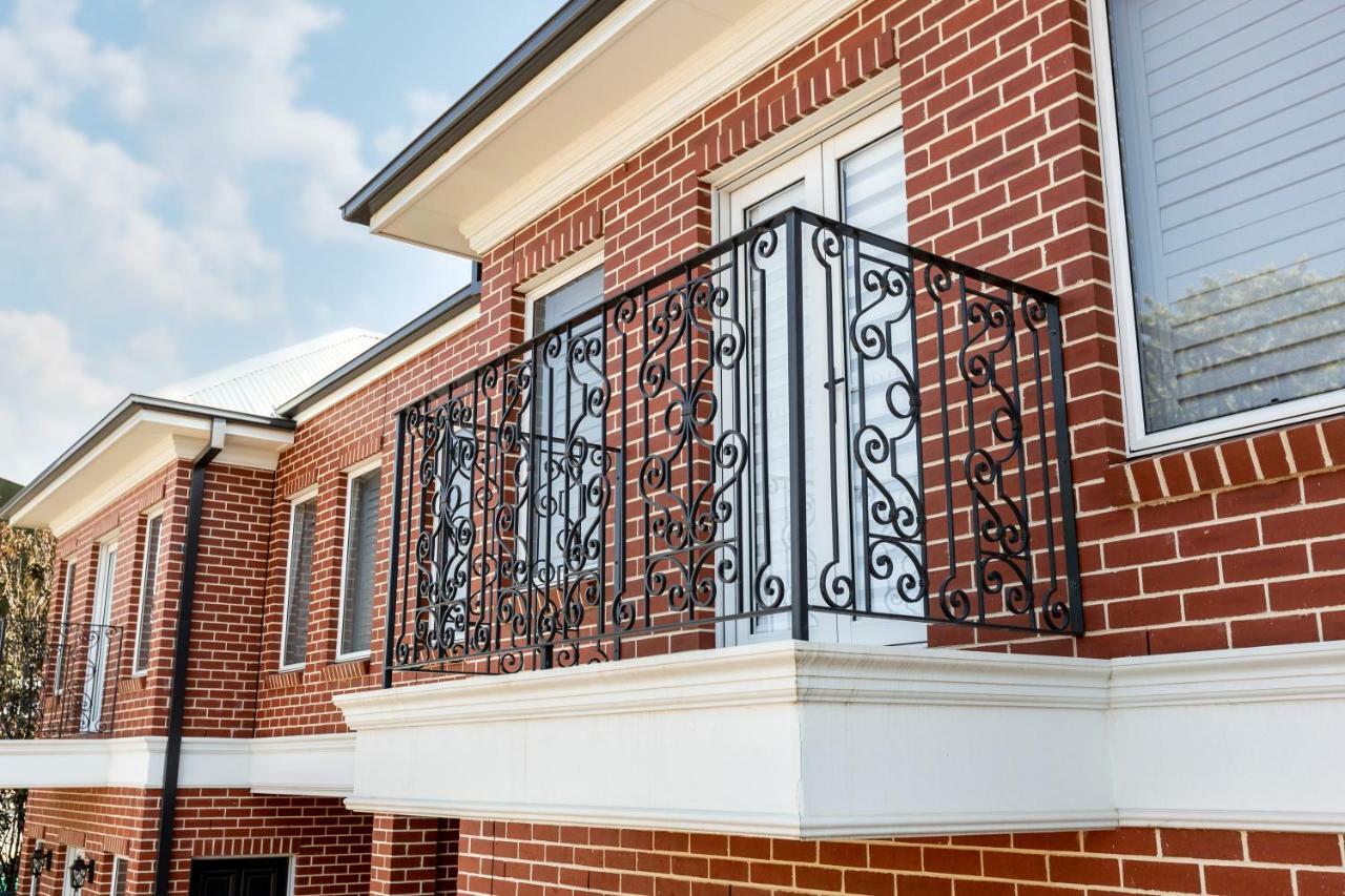 Villa Best Central Wagga Townhouse Wagga Wagga Exterior foto